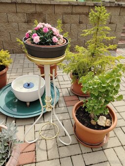 Stojan na květinu - 2