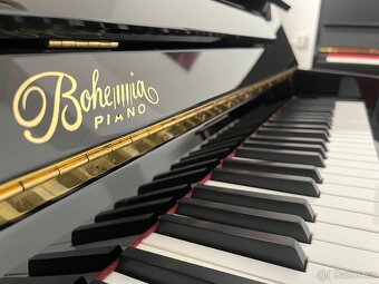 České piáno ,pianino Bohemia 109 Atrctive - 2