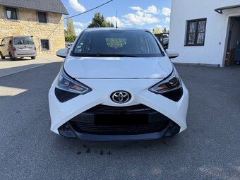Toyota Aygo 1.0 VVT-i 53 kW - 2