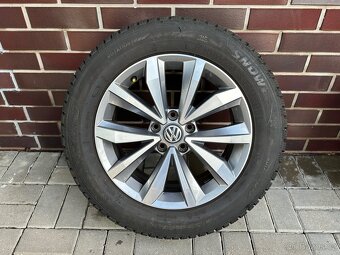 Volkswagen Tiguan Alu kola 7Jx17 ET45 Zimní gumy - 2