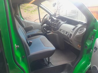 Renault Trafic - 2