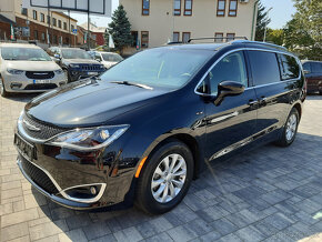 Chrysler Pacifica 3,6L V6 8míst, kůže, Facelift, servis - 2
