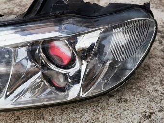 leve predni svetlo peugeot 406 coupe - 2