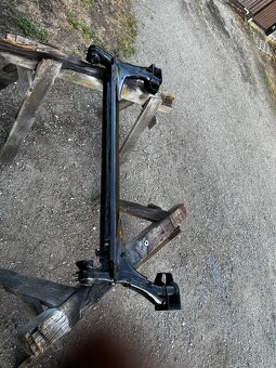 Zadní náprava Golf 3 VR6 - 2