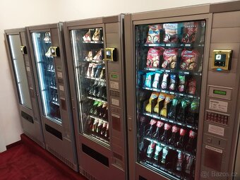 Automat na cukrovinky, pet lahve, bagety - celá ČR - 2