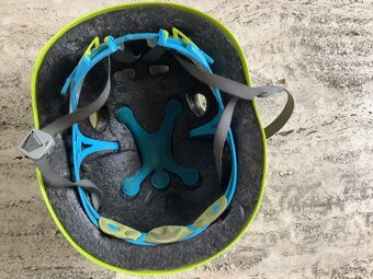 Přilba Petzl - 2