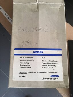 Prodám sadu zadních zástěrek Fiat Bravo/Brava - 2