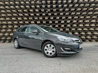 Opel Astra Sport Tourer 1.4 LPG - 2