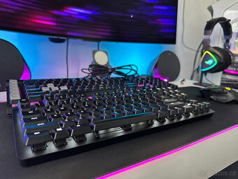 Mechanická herní klávesnice Razer BlackWidow - 2