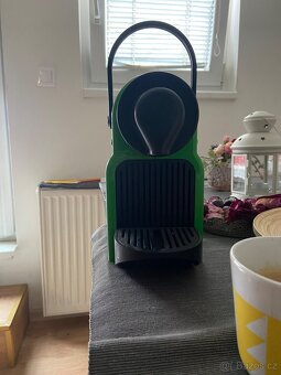 Kapslový kávovar Krups Nespresso Inissia XN1005 - 2