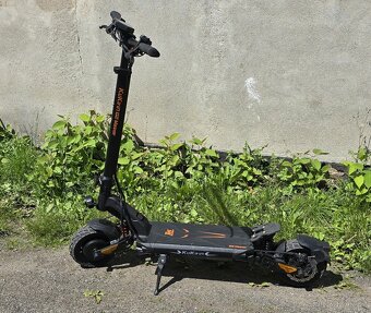 Elektrokolobezka Kukirin G2 Master upravená - 2