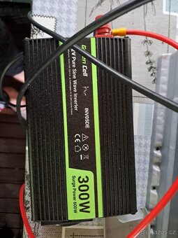 Měnič napětí 12v 300w - 2