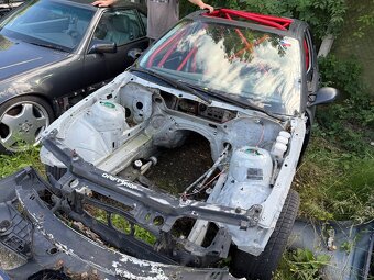 BMW E46 Coupe – holá karoserie s rámem - 2