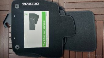 Auto Škoda Octavia řada3 - autokoberce - 2