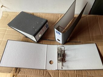 Pořadače, Šanony pákové i kroužkové, odkladače papíru - 2