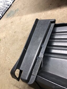 Fiat 127 3d plato kufru - 2