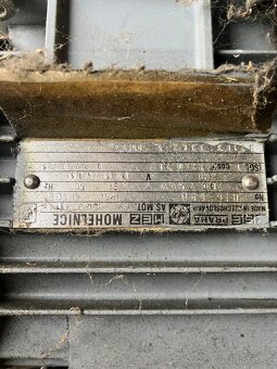 El. Motor s převodovkou - 2