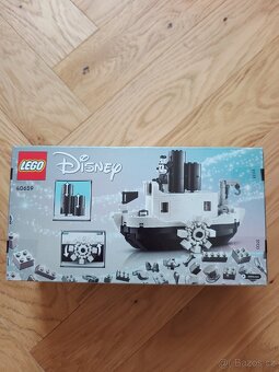 Lego 40659 Steam boat Willie (Disney Mickey Mouse parník) - 2