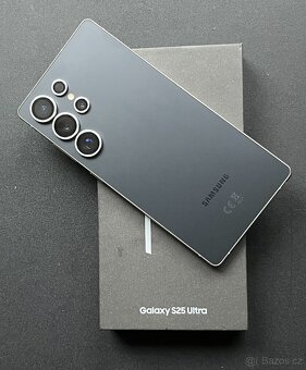 Vyměním Samsung Galaxy S25 Ultra / 256GB / V záruce do 8/27. - 2