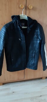 Nová chlapecká koženková bunda vel. 146/152 - 2