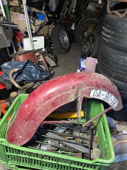 přední blatník Jawa 250/353 - 2