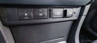 Ford Focus kombi 1.6i LPG STK 11/2026, r.v.2007,hezký stav - 2