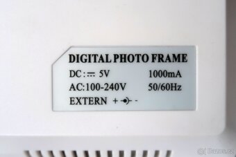 nový digitální fotorámeček - 2