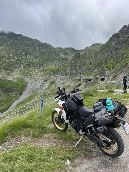 Mosko Moto Rackless 80L + tankbag HOOD - 2