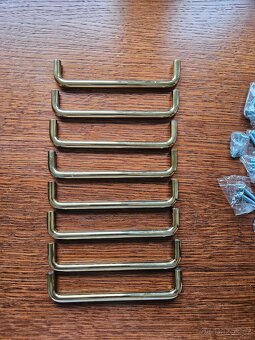 Úchytky 128 mm zlaté - 2