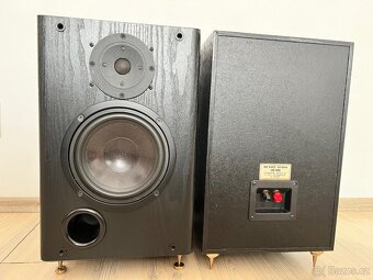 Regálové reproduktory - 2