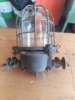 Průmyslové lampy - 2