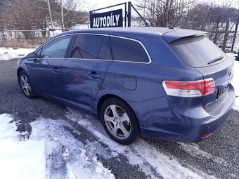 Toyota Avensis automat - 2