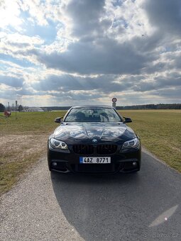 BMW 5 520i 2013 - 2