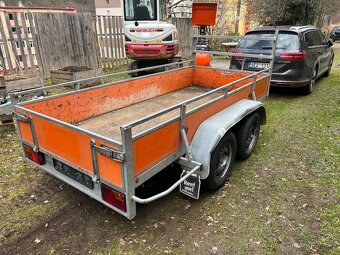 Brzděný dvouosý přívěs 2000 kg - 2