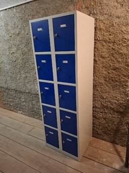 plechova satni skrin - 2