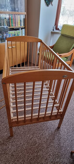 Dětská postýlka - 2