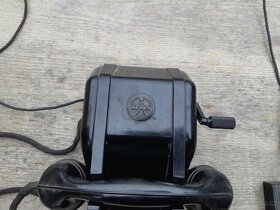 Starý bekelitový telefon Tesla - 2