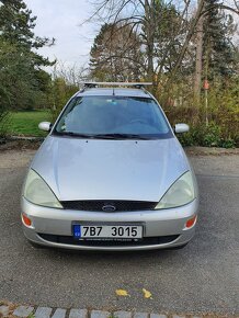 Ford Focus r. 2000 - 2