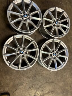 BMW 17 palcové ráfky X1 F48 X2 F39 Styling 560 - 2