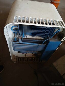 Retro lednice - 2