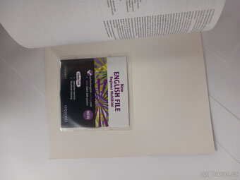 ENGLISH FILE beginner - 2