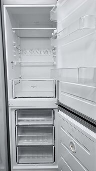 Lednice s mrazákem INDESIT, kombinovaná, Liebherr - 2