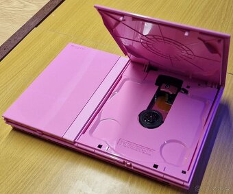 PLAYSTATION 2 PINK - RŮŽOVÁ LIMIT EDICE - 2