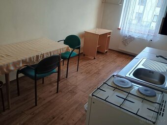Pronájem 1+1 České Budějovice, Lipenská u centra - 2