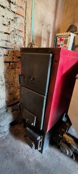 Automatický kotel na uhlí. - 2