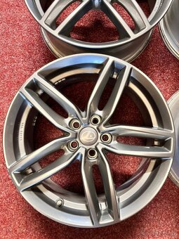 5x114,3 R19 Originál disky Lexus RX450H 2016-2022 - 2