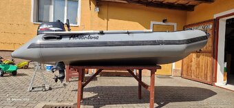 Prodám motorový člun 5hp. - 2