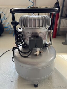 Kompresor JUN-AIR MODEL 6 - 2