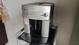 Plnoautomatický kávovar DeLonghi Magnifica - 2