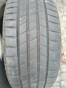 215/50/17 letni pneu MICHELIN a BRIDGESTONE 215/50 R17 - 2